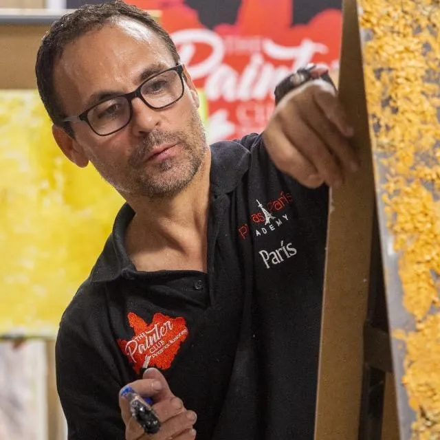 Juan Carlos, Fundador de Pinturas París Academy