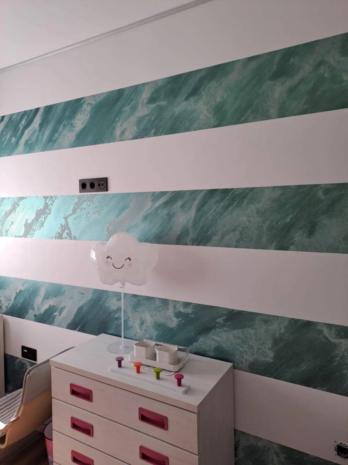 Detalle del acabado Sensaciones efecto iris en pared